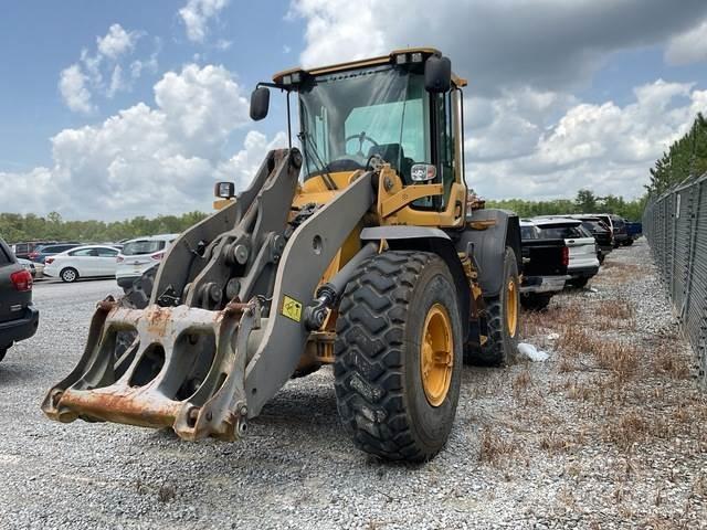 Volvo L90G لوادر بعجل