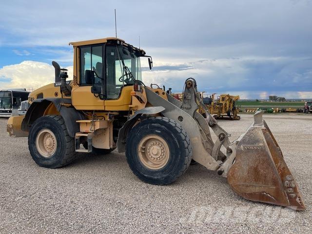 Volvo L90G لوادر بعجل