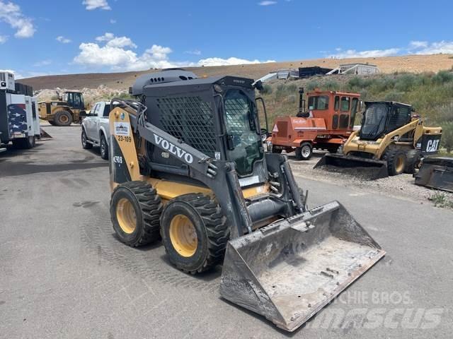 Volvo MC90B لوادر انزلاقية التوجيه