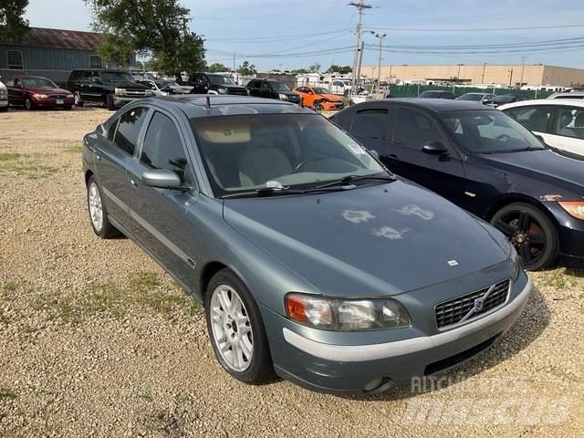Volvo S60 سيارات