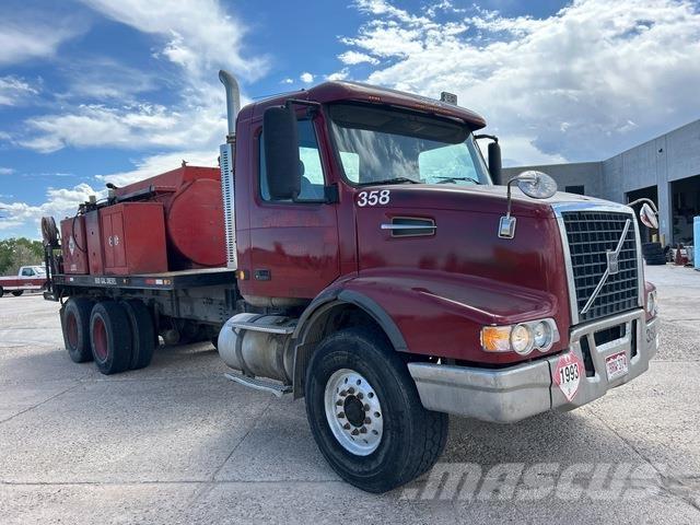 Volvo VHD شاحنات ذات صهاريج