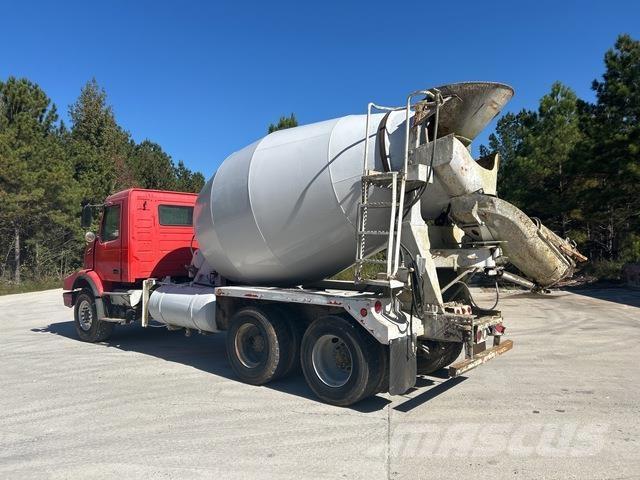 Volvo VHD64B شاحنات أخرى