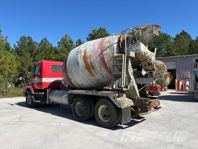 Volvo VHD64B شاحنات أخرى