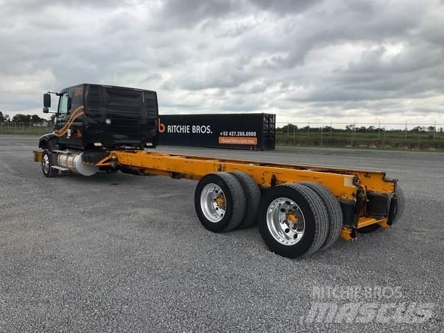 Volvo VHD64F كابينة والداخلية