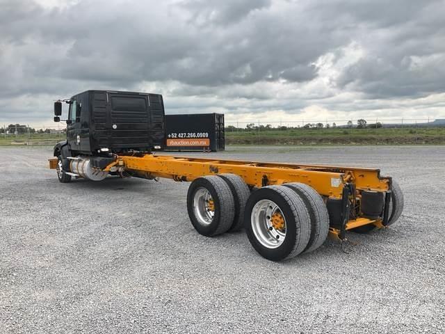 Volvo VHD64F كابينة والداخلية