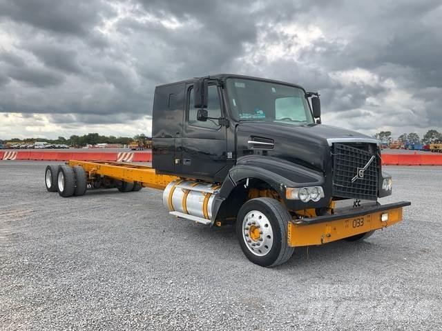 Volvo VHD64F كابينة والداخلية