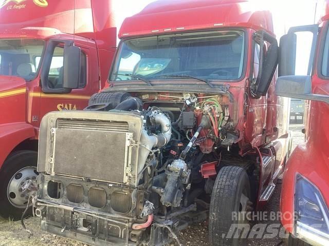 Volvo VNL وحدات الجر