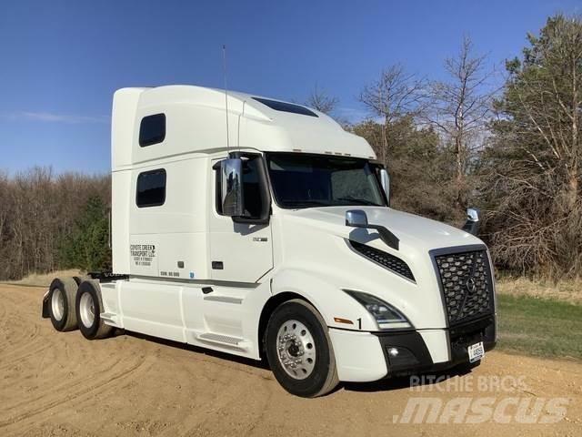 Volvo VNL وحدات الجر