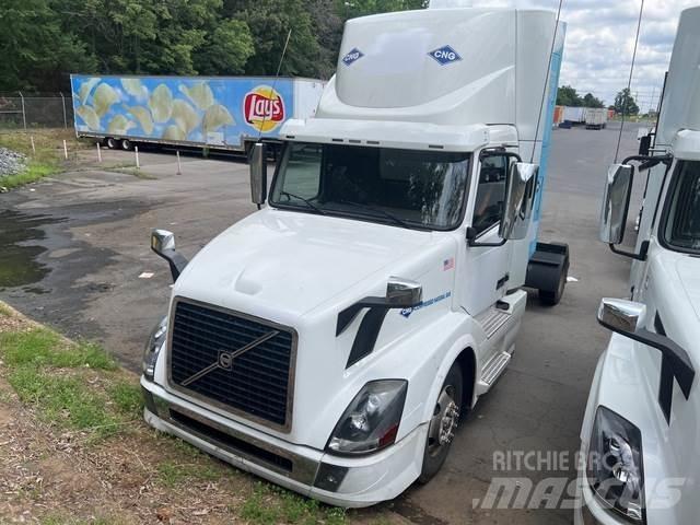 Volvo VNL وحدات الجر