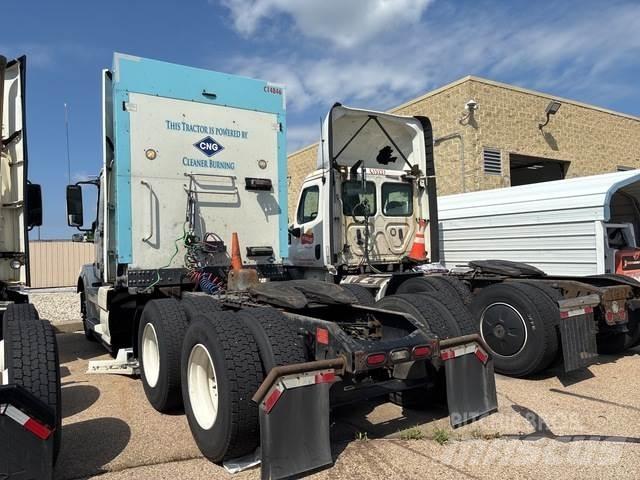 Volvo VNL وحدات الجر