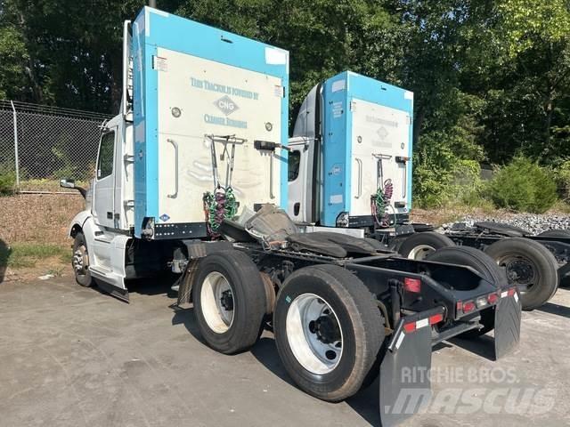 Volvo VNL وحدات الجر