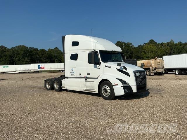 Volvo VNL وحدات الجر
