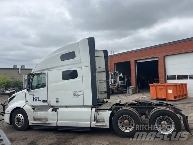 Volvo VNL760 وحدات الجر