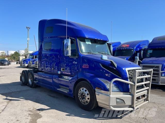 Volvo VNL760 وحدات الجر