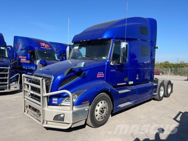 Volvo VNL760 وحدات الجر