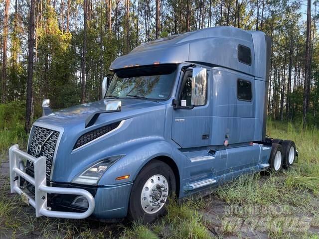 Volvo VNL860 وحدات الجر