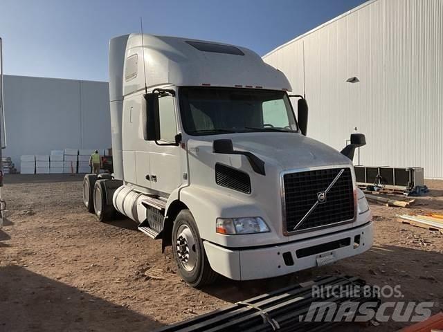 Volvo VNM وحدات الجر