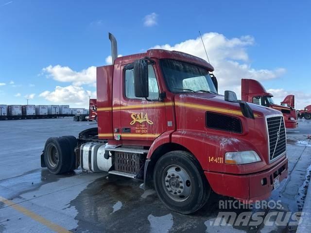 Volvo VNM وحدات الجر