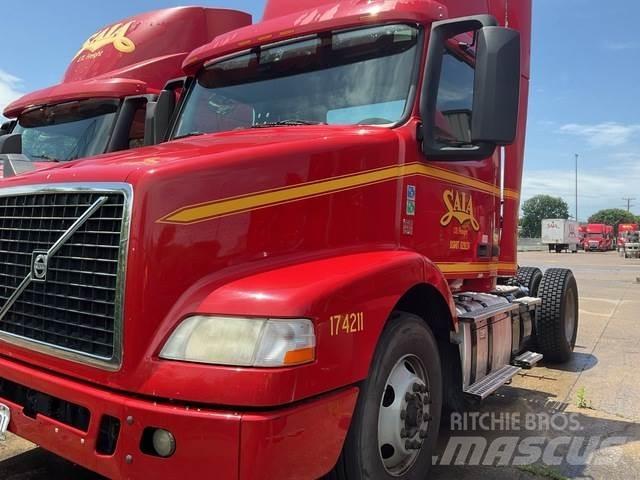 Volvo VNM وحدات الجر