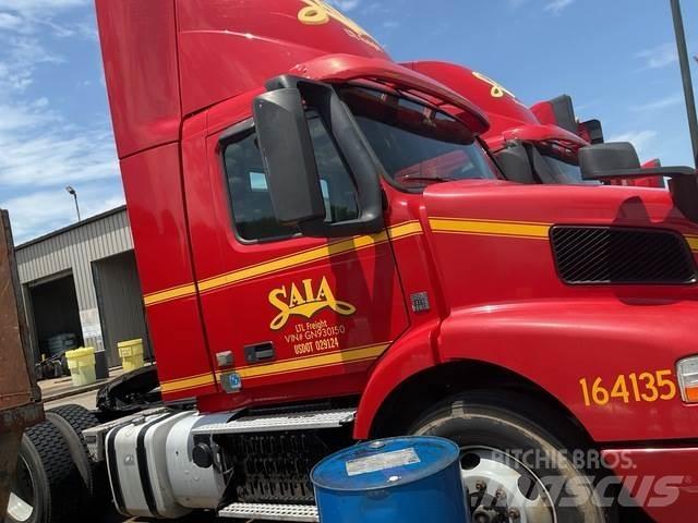 Volvo VNM وحدات الجر