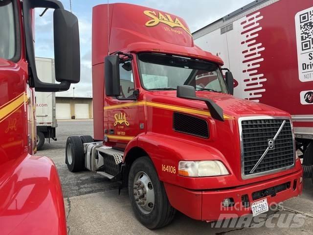 Volvo VNM وحدات الجر