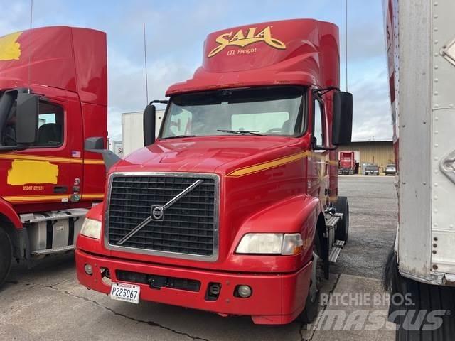 Volvo VNM وحدات الجر