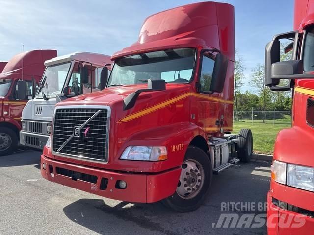 Volvo VNM وحدات الجر