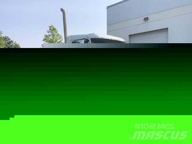 Volvo VNM وحدات الجر