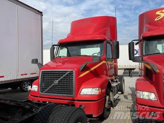 Volvo VNM وحدات الجر