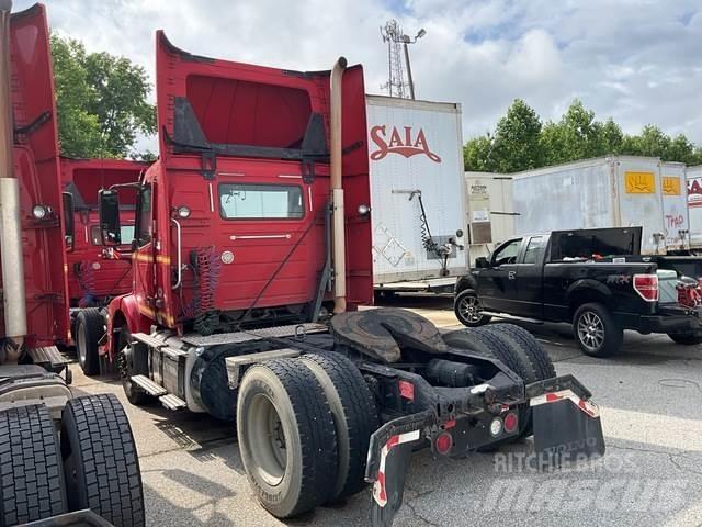 Volvo VNM وحدات الجر