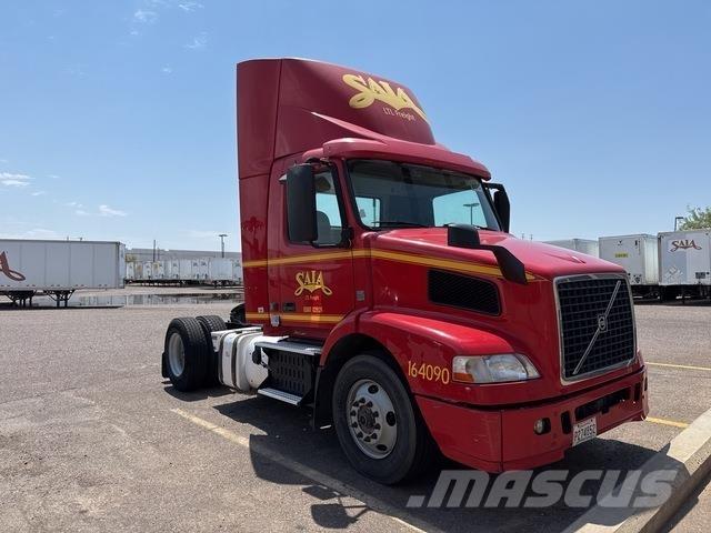 Volvo VNM وحدات الجر