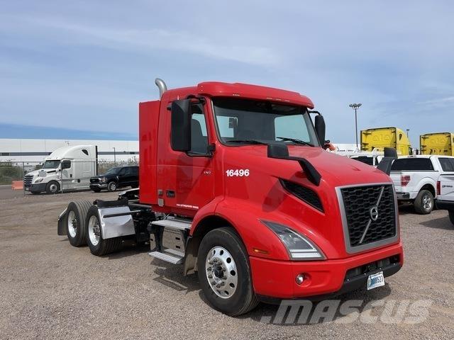 Volvo VNR وحدات الجر