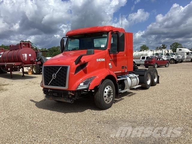 Volvo VNR وحدات الجر