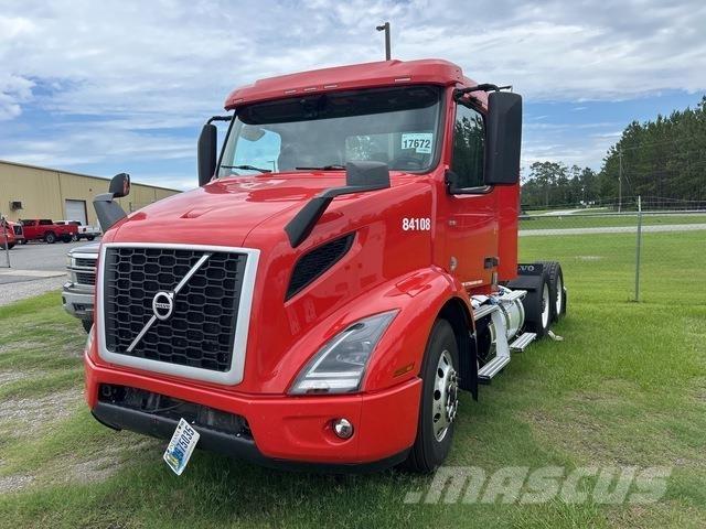 Volvo VNR وحدات الجر