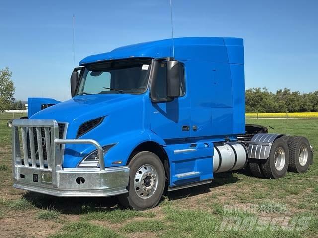 Volvo VNR وحدات الجر