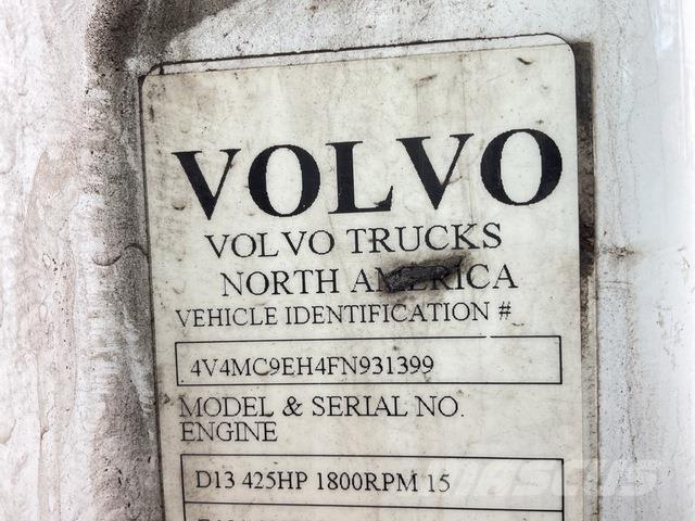 Volvo VNR64T وحدات الجر