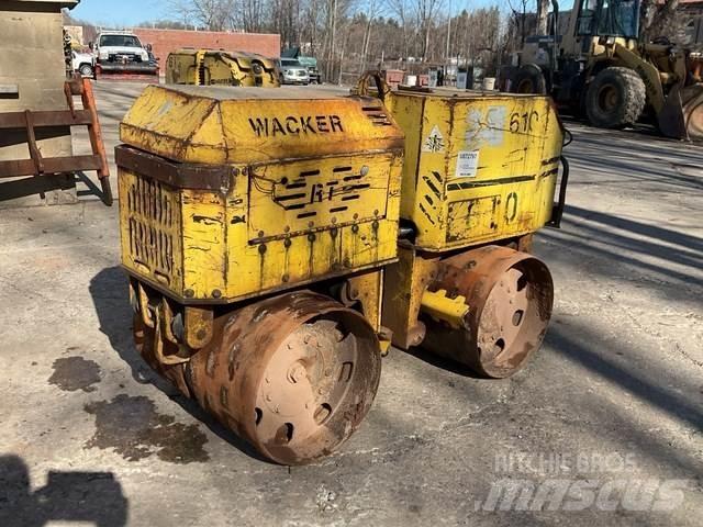 Wacker RT820 ضاغطات التربة