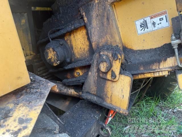 Weiler E1250B عربات نقل المواد