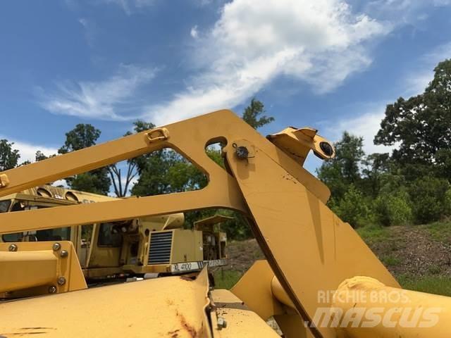 Weiler E1250B عربات نقل المواد