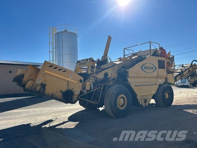 Weiler E2850 عربات نقل المواد