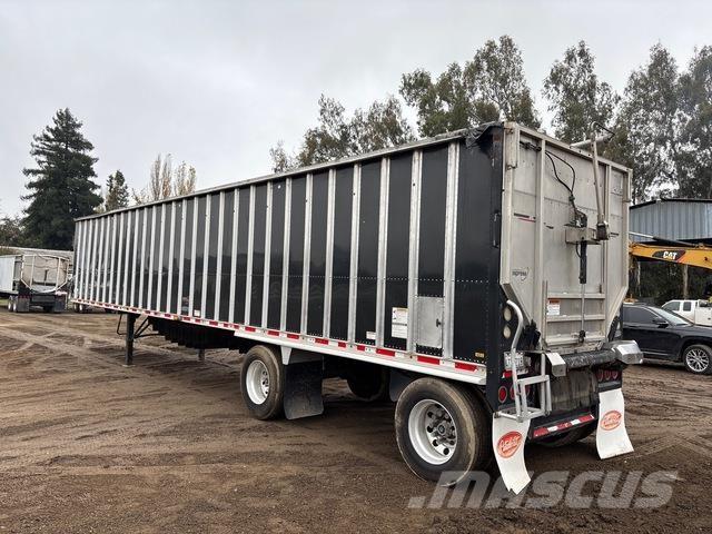 Western  أنصاف المقطورات ذات سطح متحرك