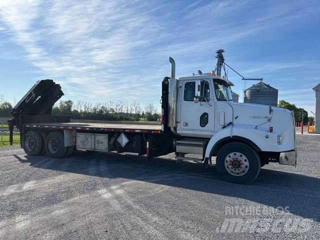 Western Star  شاحنات مسطحة/مفصلية الجوانب