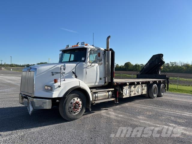 Western Star  شاحنات مسطحة/مفصلية الجوانب