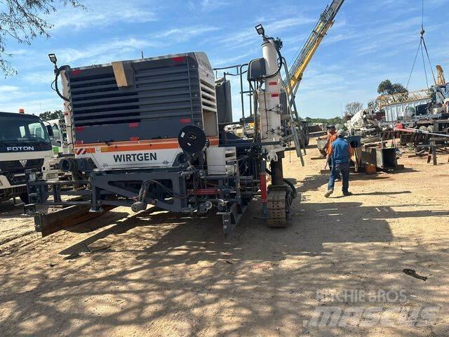 Wirtgen SP25 معدات الرصف الخرساني