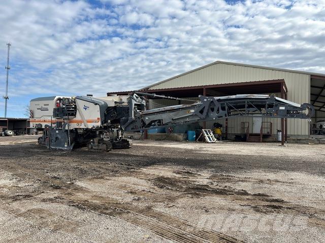 Wirtgen W200i ماكينات الكشط البارد للأسفلت