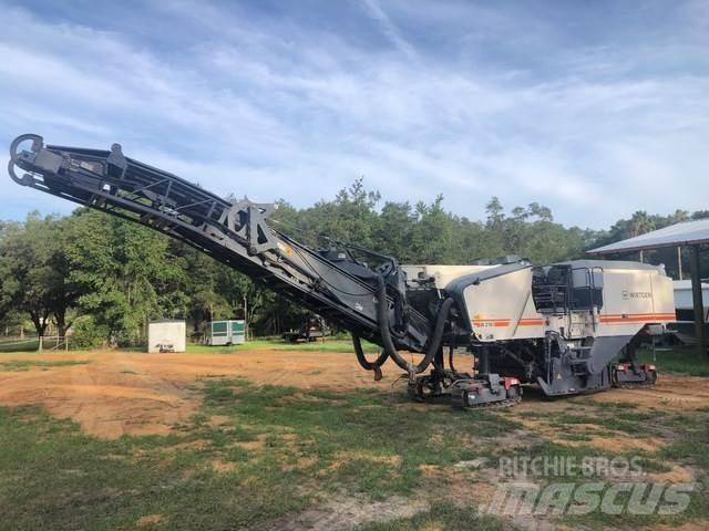 Wirtgen W210i ماكينات الكشط البارد للأسفلت