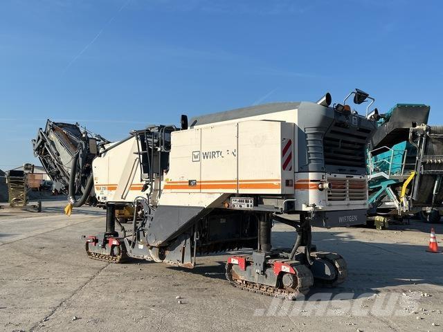 Wirtgen W210i ماكينات الكشط البارد للأسفلت