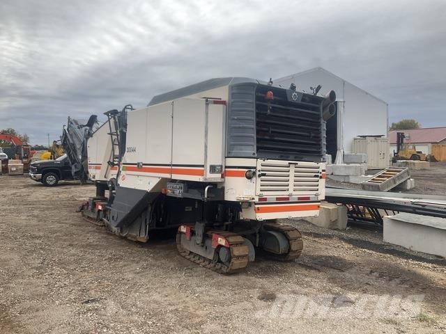 Wirtgen W210i ماكينات الكشط البارد للأسفلت