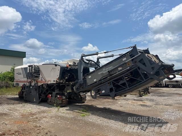 Wirtgen W220 ماكينات الكشط البارد للأسفلت