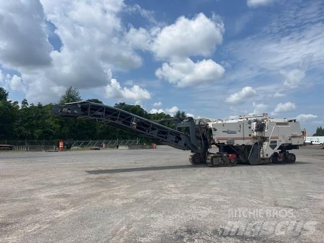 Wirtgen W2200 ماكينات الكشط البارد للأسفلت